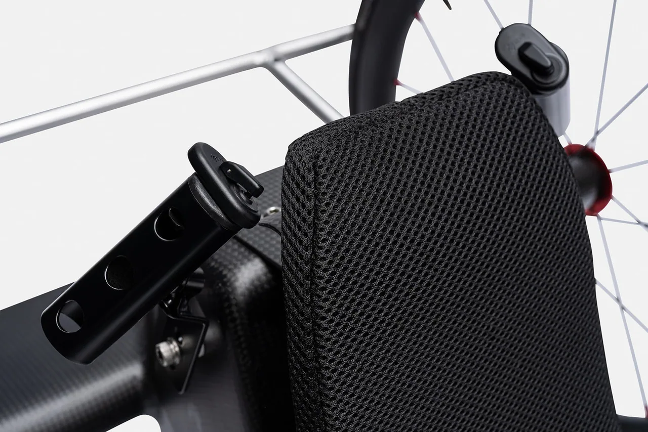 Carbonbike VENTO PRO TETRA H1-H2 — ракурс 2